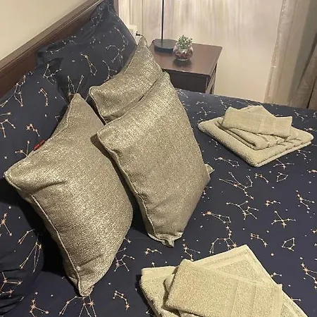 Luxury Furnished Apartment, Near The Center Gallery 55 Apartment