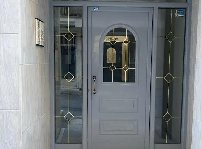 Daire Luxury Furnished Apartment, Near The Center Gallery 55