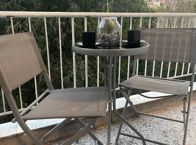 Luxury Furnished Apartment, Near The Center Gallery 55 *